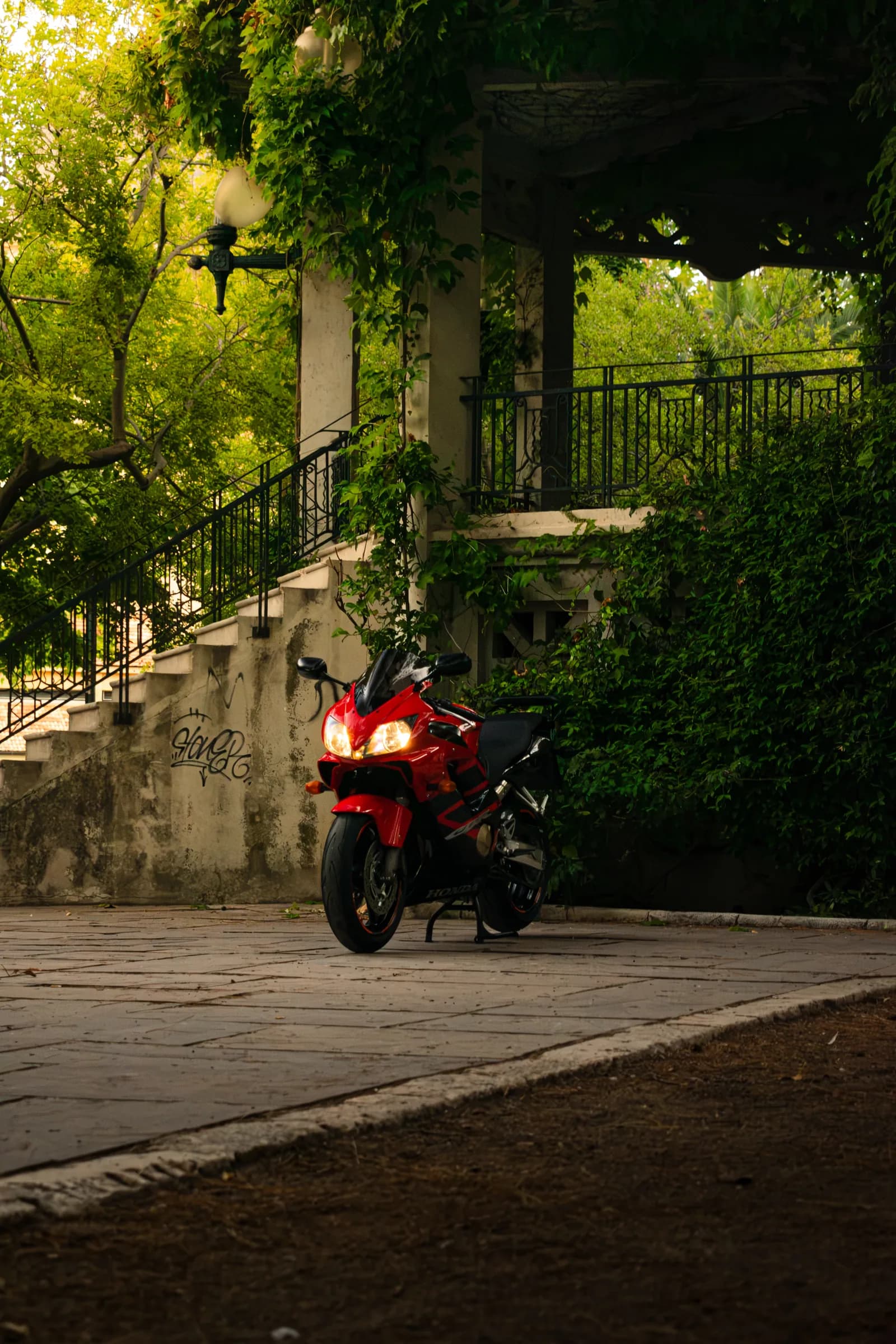 Honda CBR 600F — 13